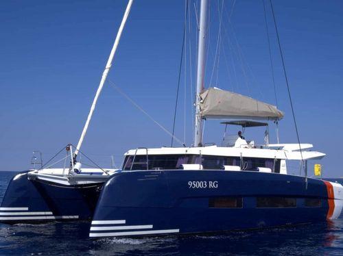 Dufour Catamaran 48