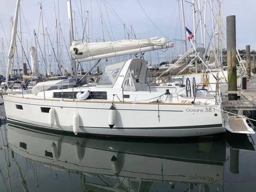 Oceanis 38.1