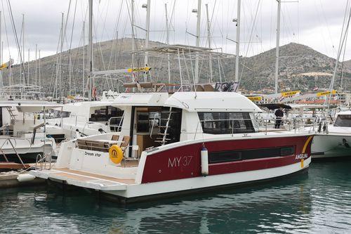 Fountaine Pajot MY 37