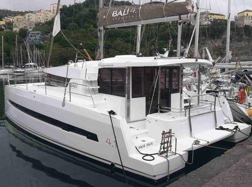 Catana Bali 4.1 - 4 cab.