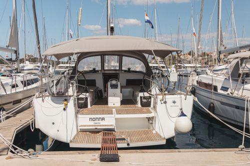 Jeanneau Sun Odyssey 490 - 5 + 1 cab.