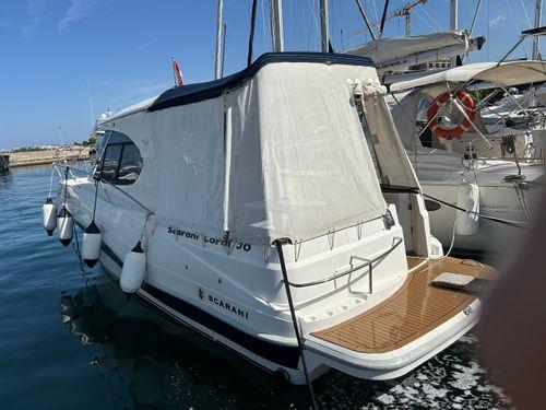 Coral Yacht 30